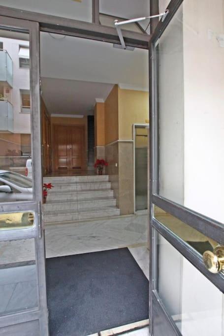 Sevilla Clasica: Amigos Y Familia. Parking Gratis! Exteriör bild